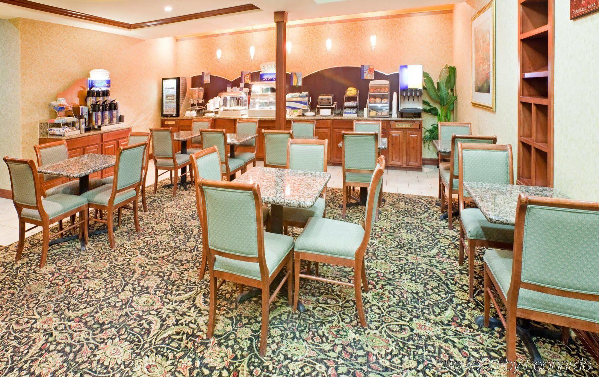 Holiday Inn Express & Suites Fort Worth - Fossil Creek By Ihg Restaurant billede