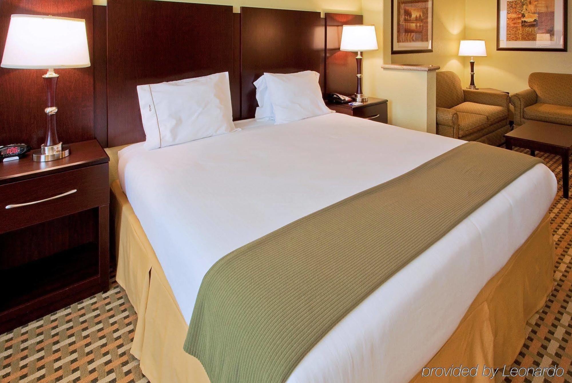 Holiday Inn Express & Suites Fort Worth - Fossil Creek By Ihg Eksteriør billede