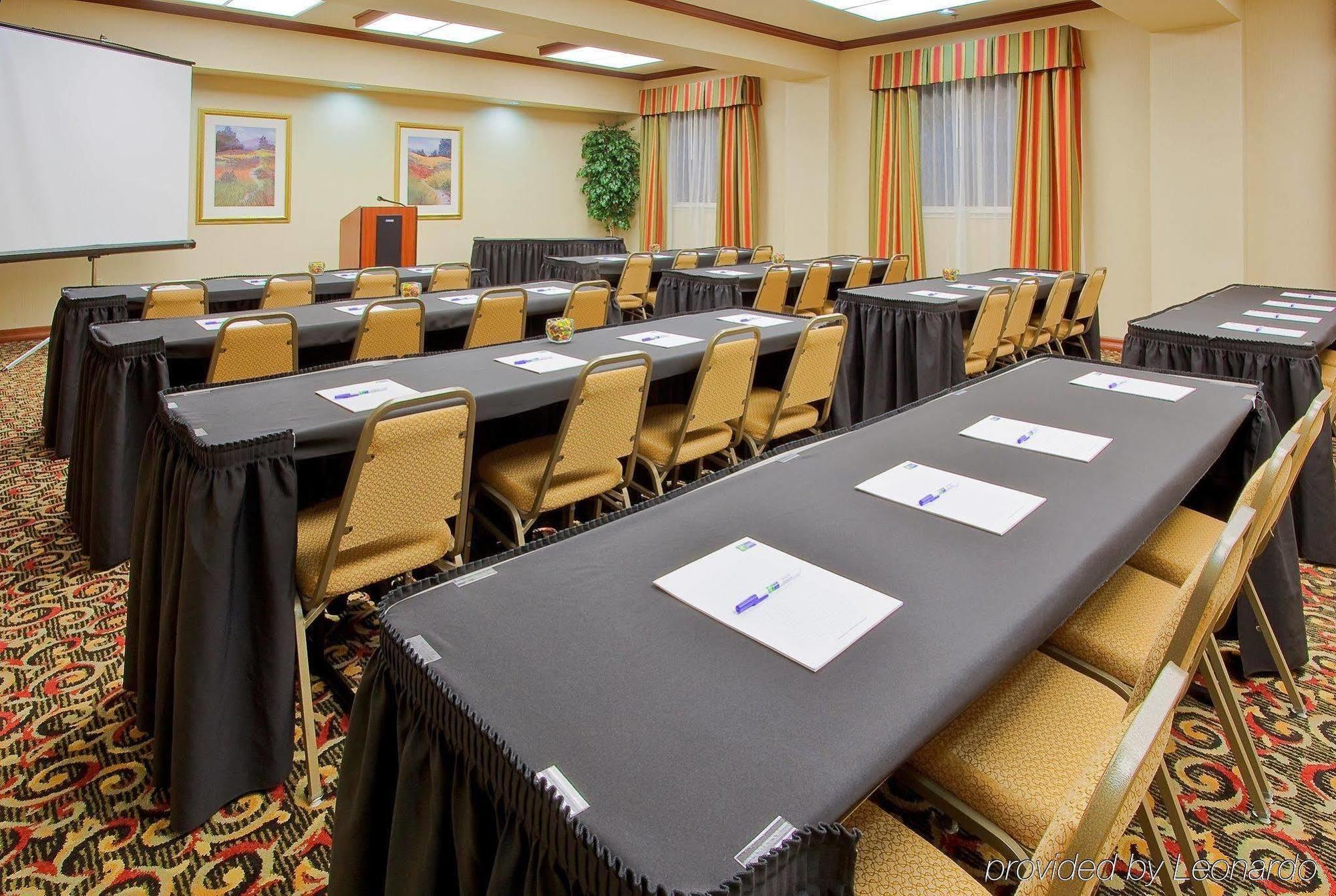 Holiday Inn Express & Suites Fort Worth - Fossil Creek By Ihg Eksteriør billede